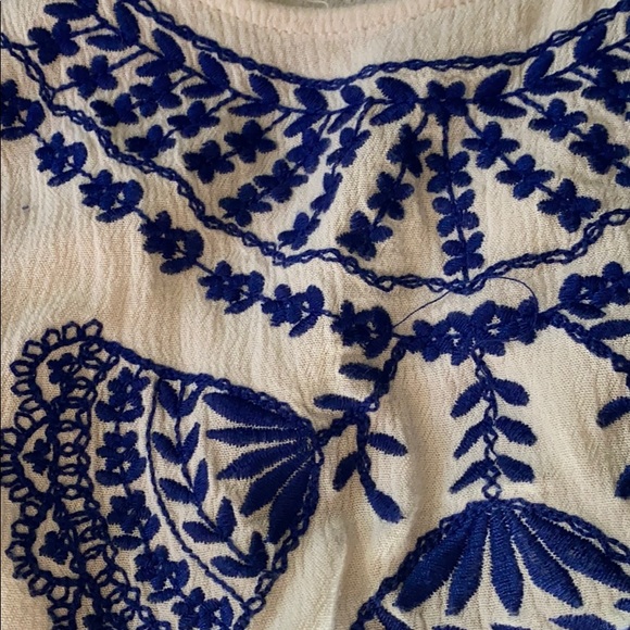 tank top - Picture 2 of 3